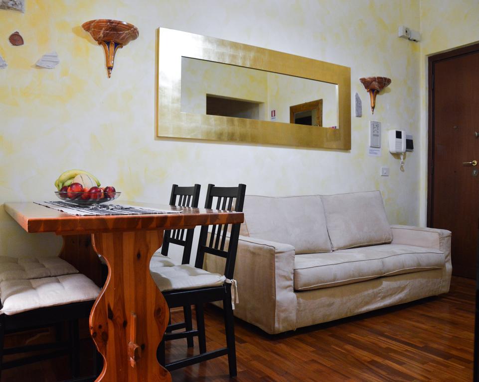 Tridomus Apartment - Mecenate 77 Roma Oda fotoğraf